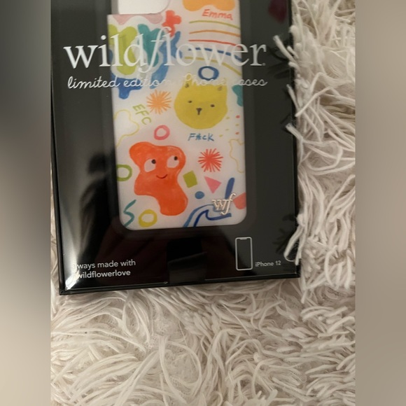 Wildflower iPhone case - Picture 3 of 3